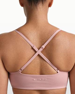 NikeSKIMS Matte Women's Printed Micro-Scoop Bra. Nike.com